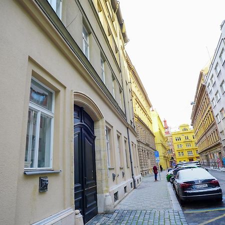 Elegant & Stylish Center Apartments! Praga Exterior foto