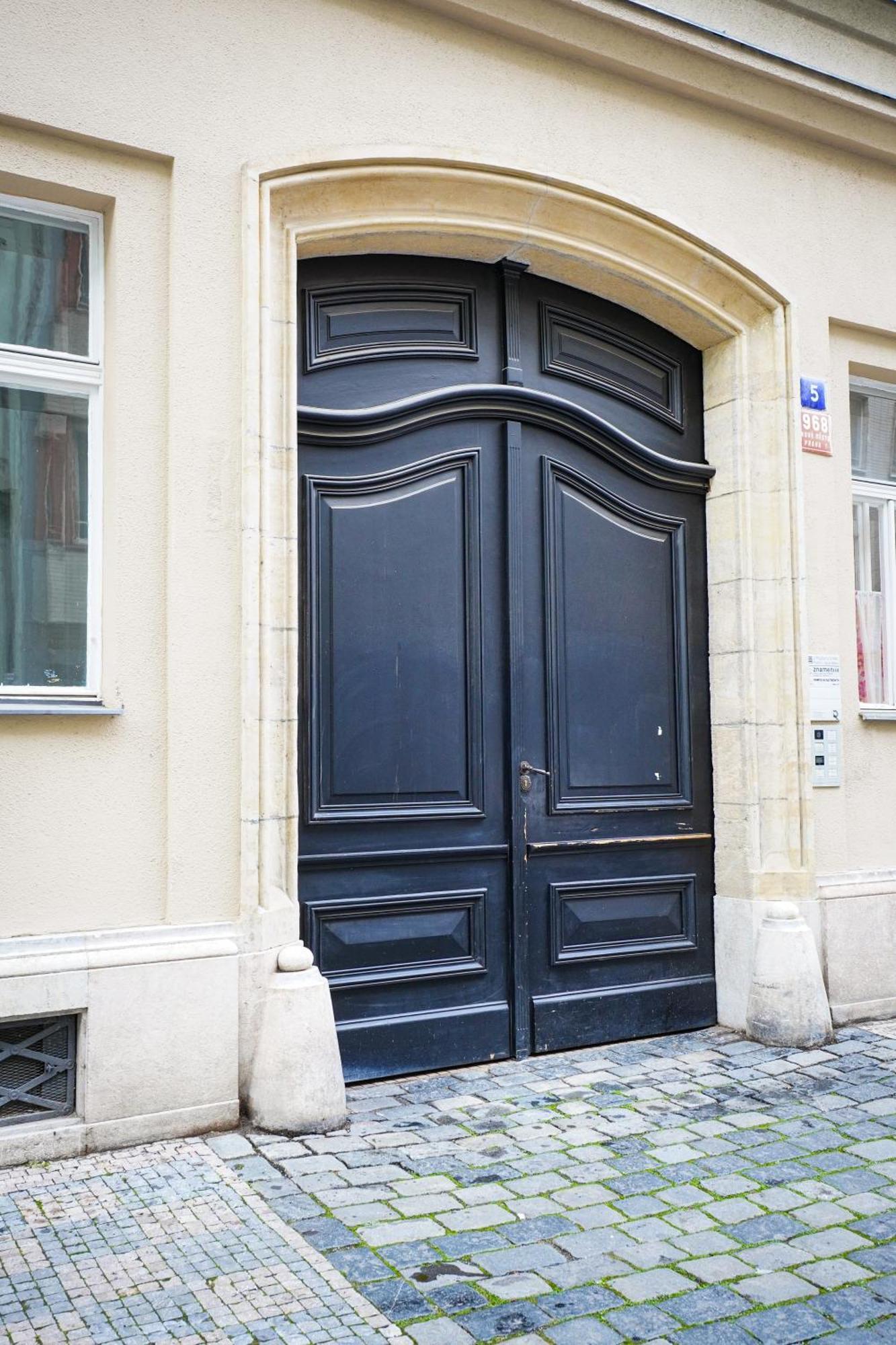 Elegant & Stylish Center Apartments! Praga Exterior foto