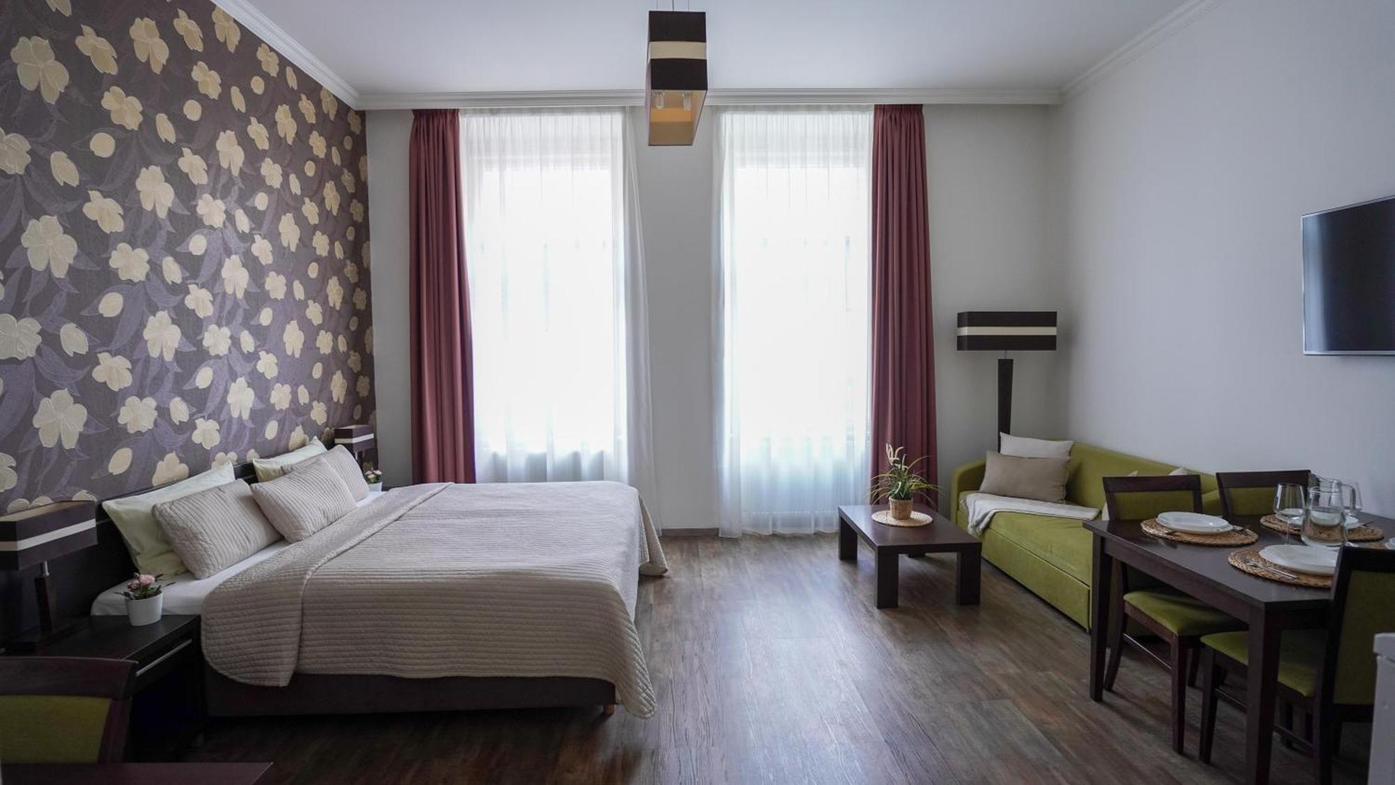 Elegant & Stylish Center Apartments! Praga Exterior foto