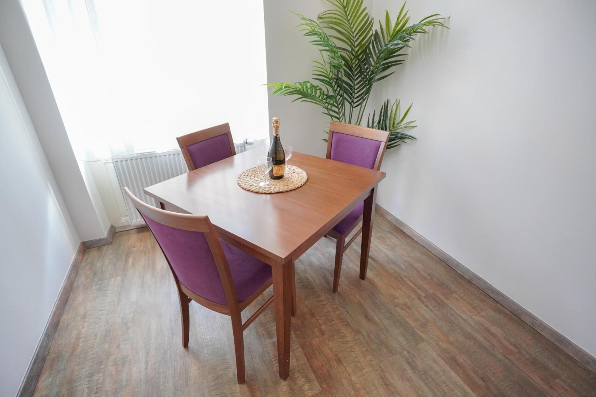 Elegant & Stylish Center Apartments! Praga Exterior foto
