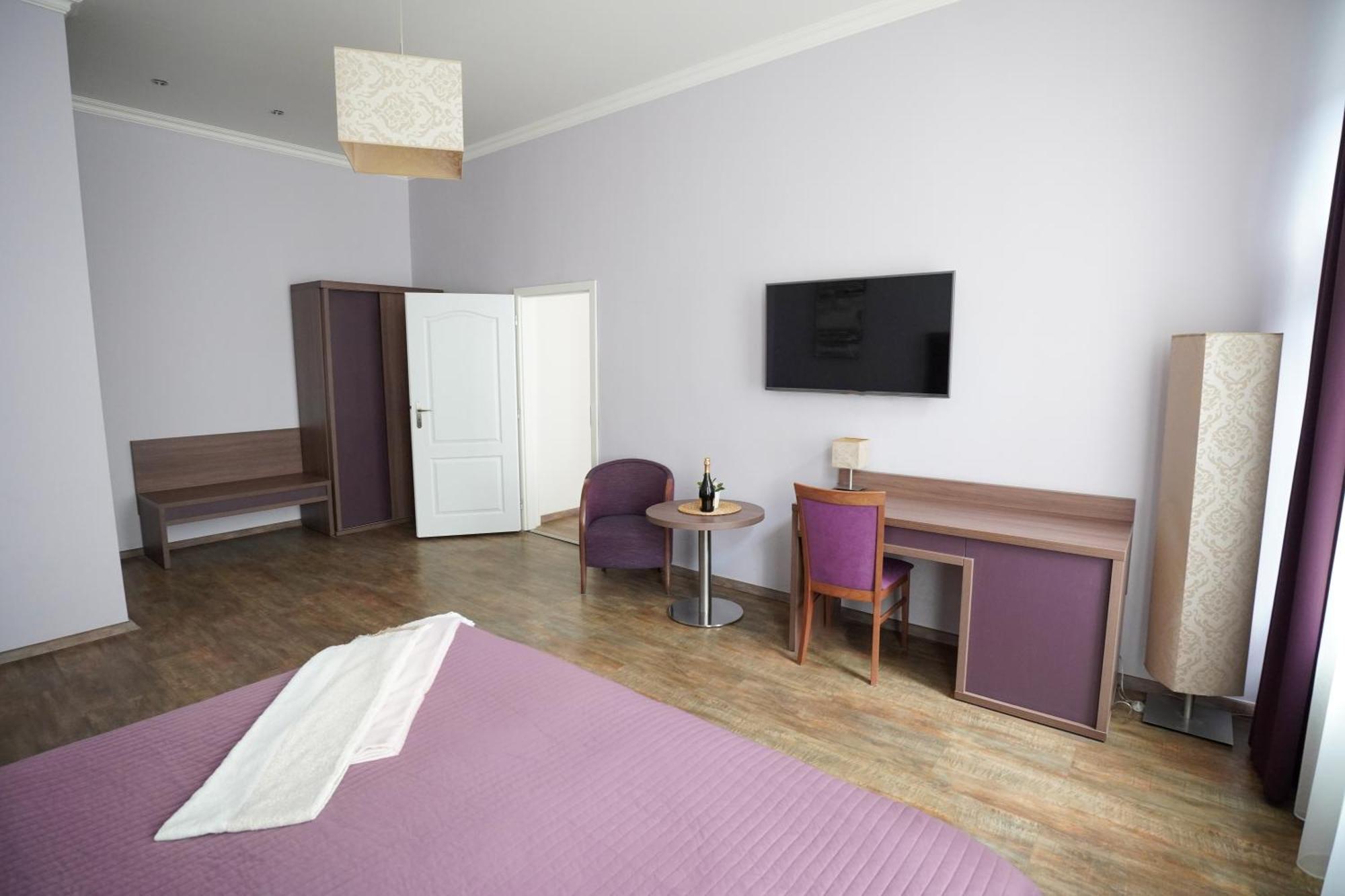 Elegant & Stylish Center Apartments! Praga Exterior foto